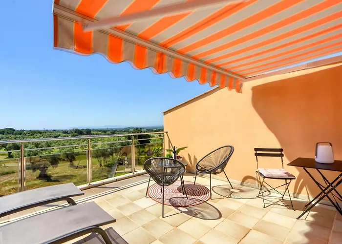 Getaway Near Cap De Creus * Палау-Сабардера