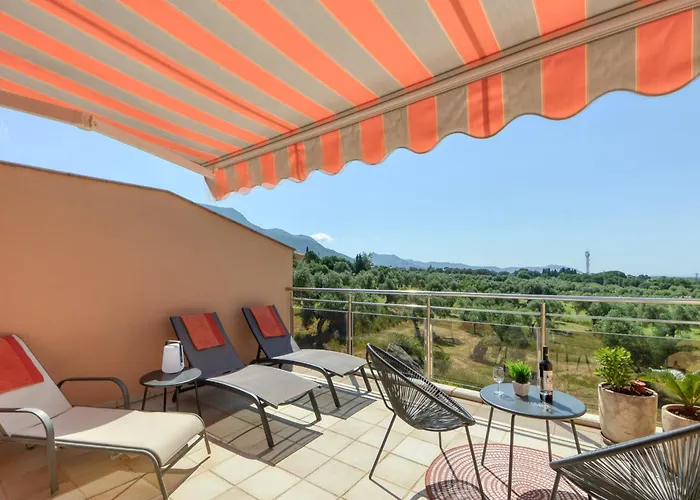 Getaway Near Cap De Creus *