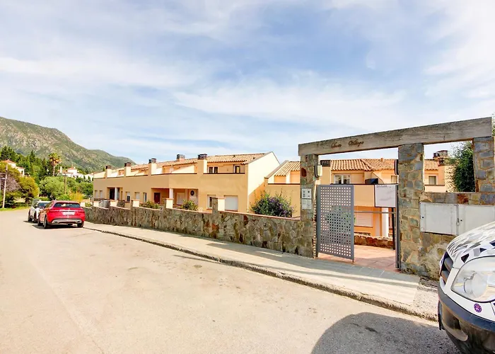 Getaway Near Cap De Creus Палау-Сабардера